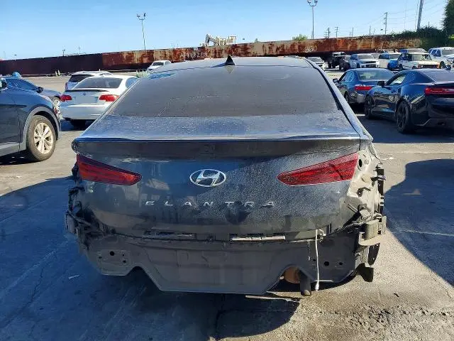 2020 HYUNDAI ELANTRA SEL  