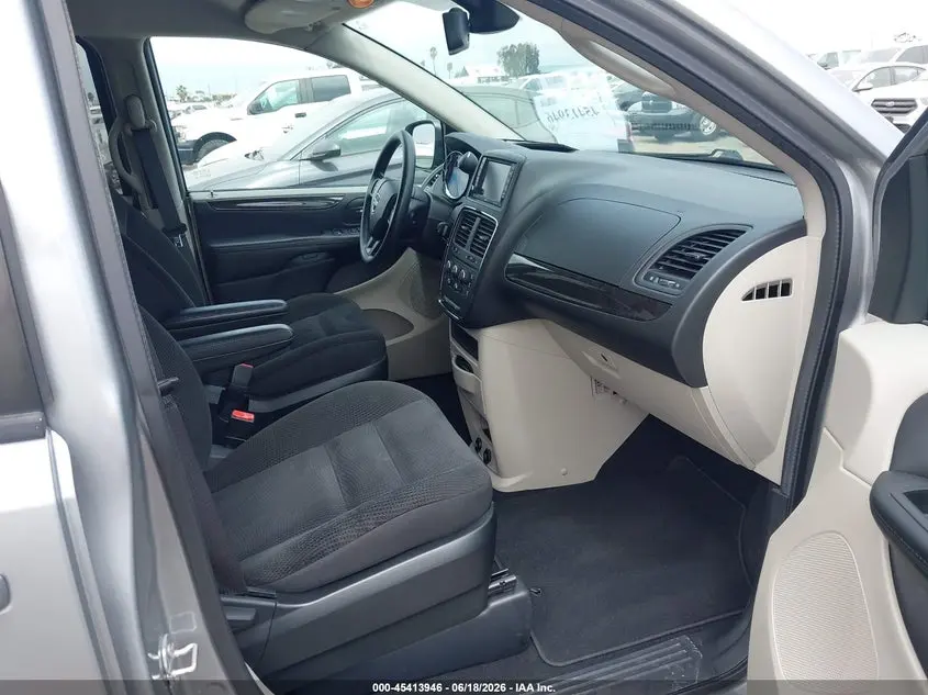 2018 DODGE GRAND CARAVAN SE