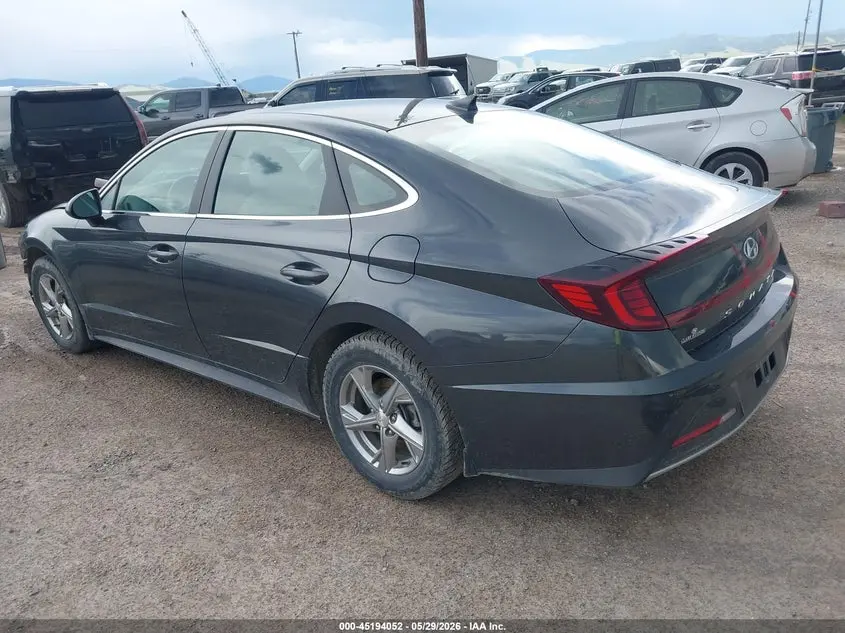 2022 HYUNDAI SONATA SE