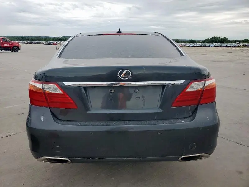 2011 LEXUS LS 460  