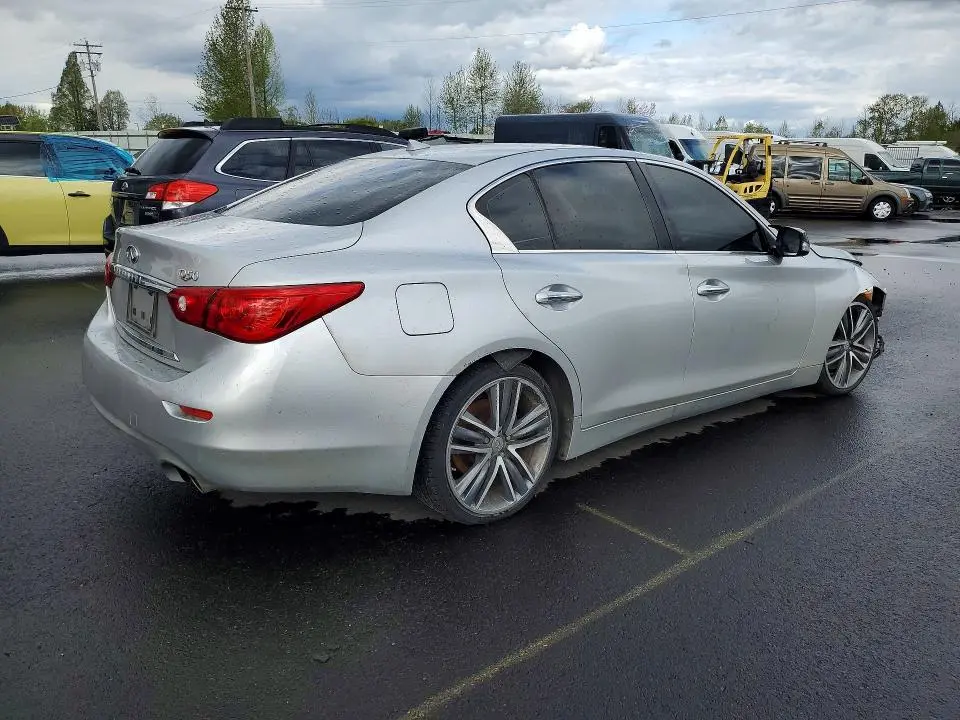 2015 INFINITI Q50 HYBRID PREMIUM  