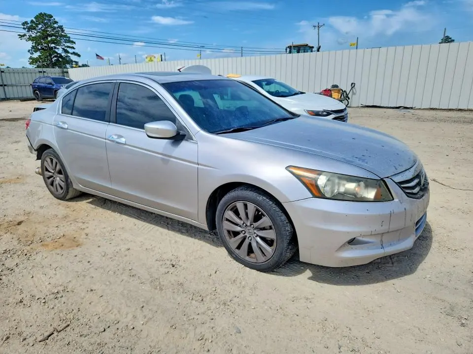 2011 HONDA ACCORD EXL  