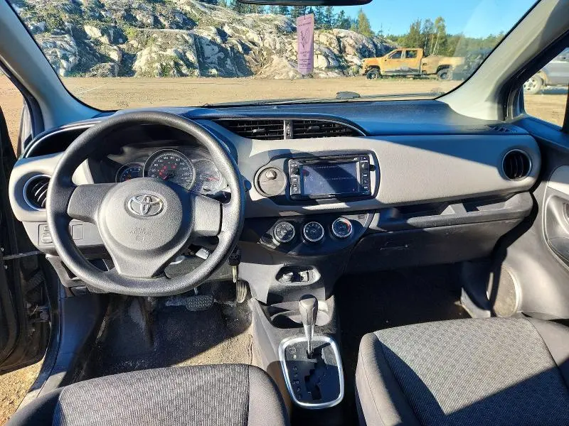 2016 TOYOTA YARIS 5-DOOR L  