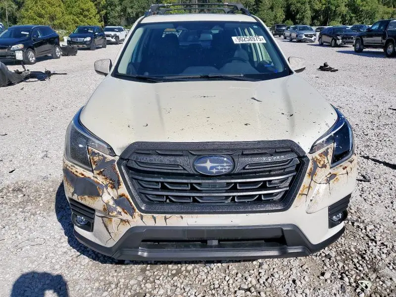2024 SUBARU FORESTER PREMIUM  