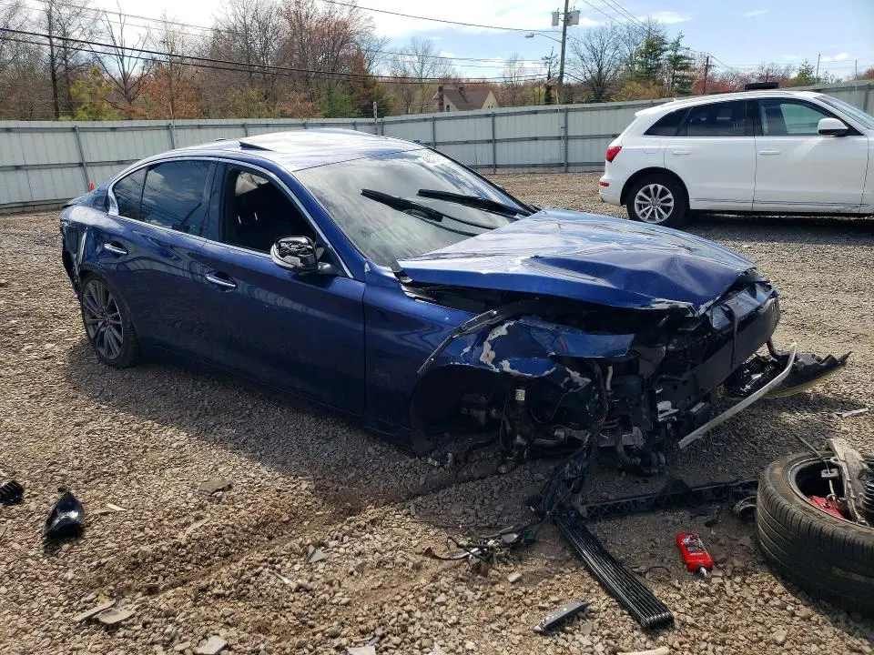 2018 INFINITI Q50 RED SPORT 400  