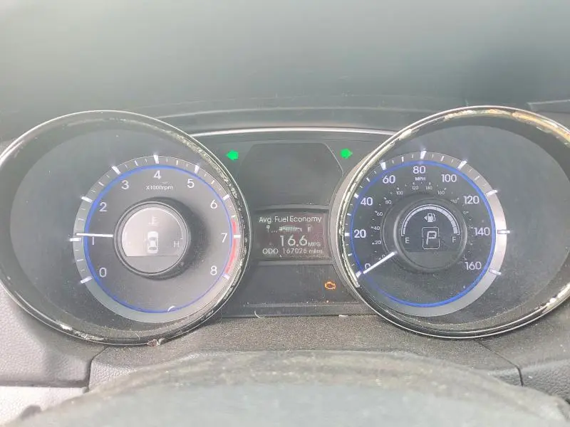 2013 HYUNDAI SONATA SE  