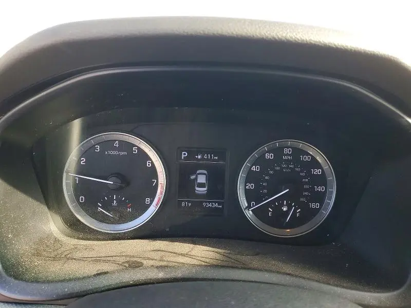 2019 HYUNDAI SONATA SE  