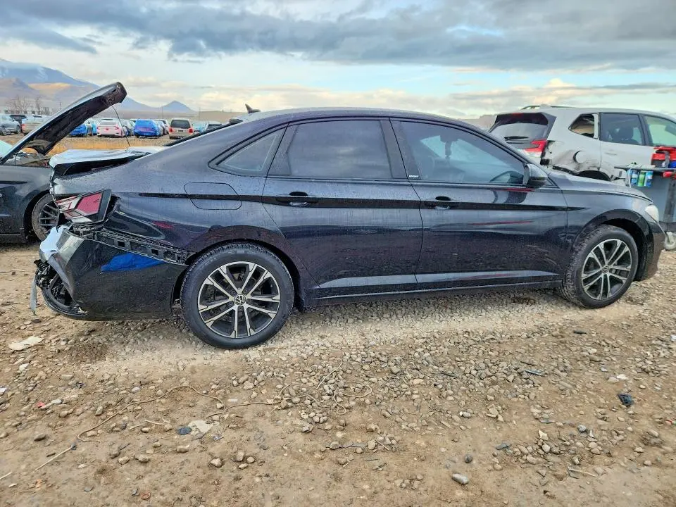 2023 VOLKSWAGEN JETTA SPORT  