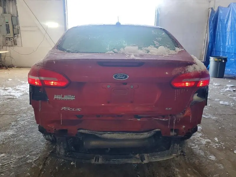 2018 FORD FOCUS SE  