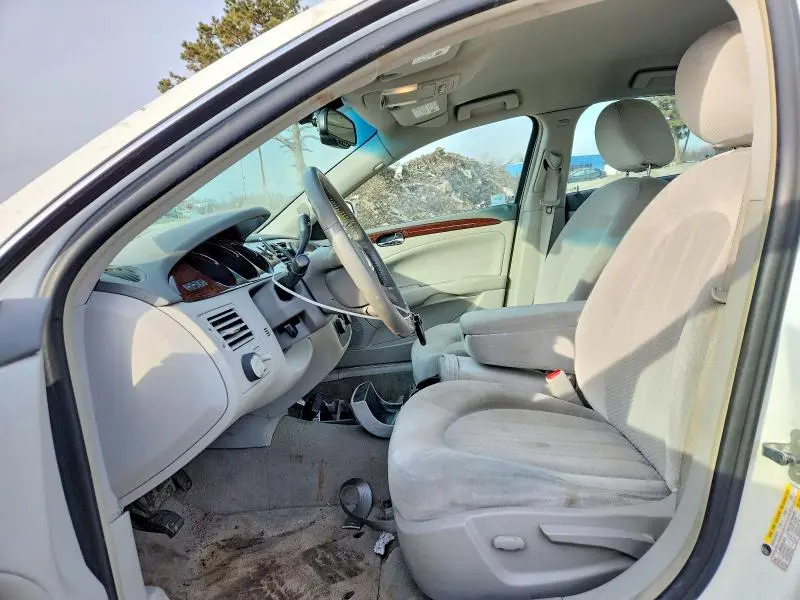 2011 BUICK LUCERNE CX  