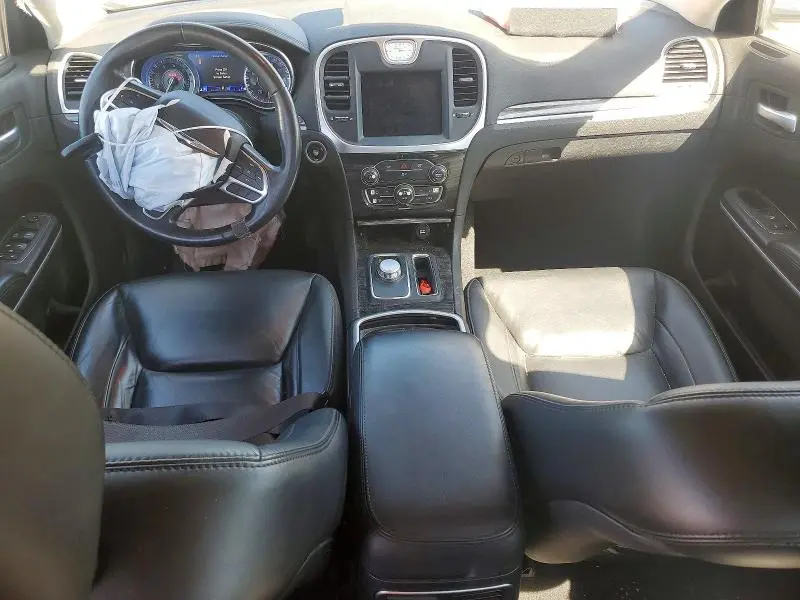 2019 CHRYSLER 300 TOURING  
