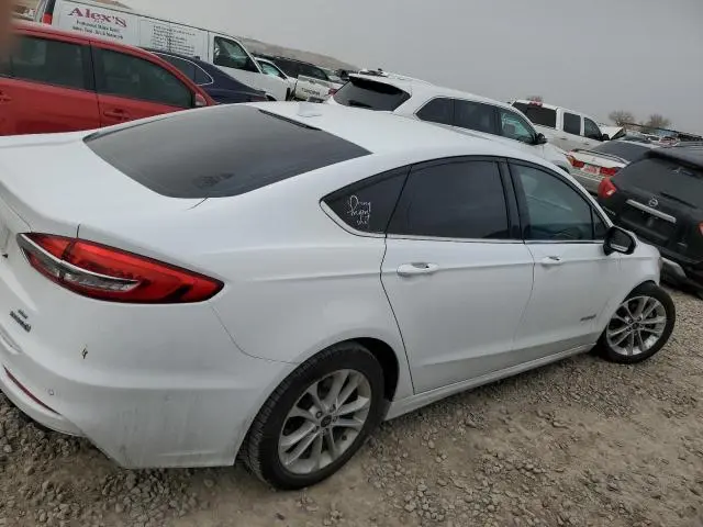 2019 FORD FUSION SE  