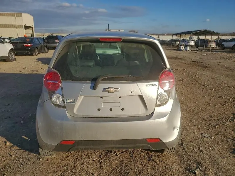 2015 CHEVROLET SPARK 1LT  