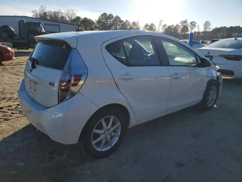 2012 TOYOTA PRIUS C   
