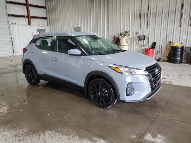2023 NISSAN KICKS SV  