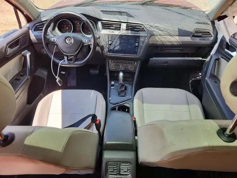 2018 VOLKSWAGEN TIGUAN SE  