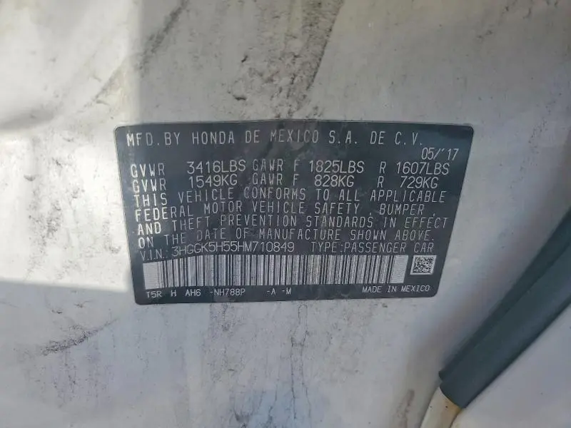 2017 HONDA FIT LX  
