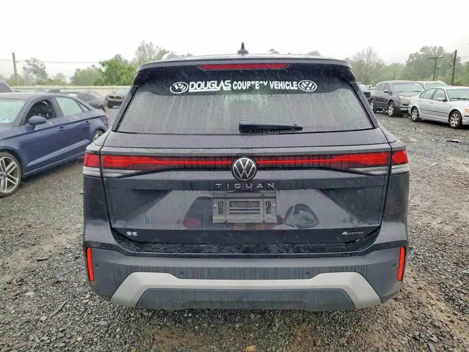 2026 VOLKSWAGEN TIGUAN SE  