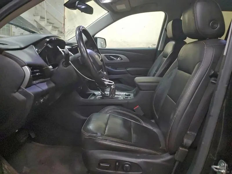 2020 CHEVROLET TRAVERSE LT  