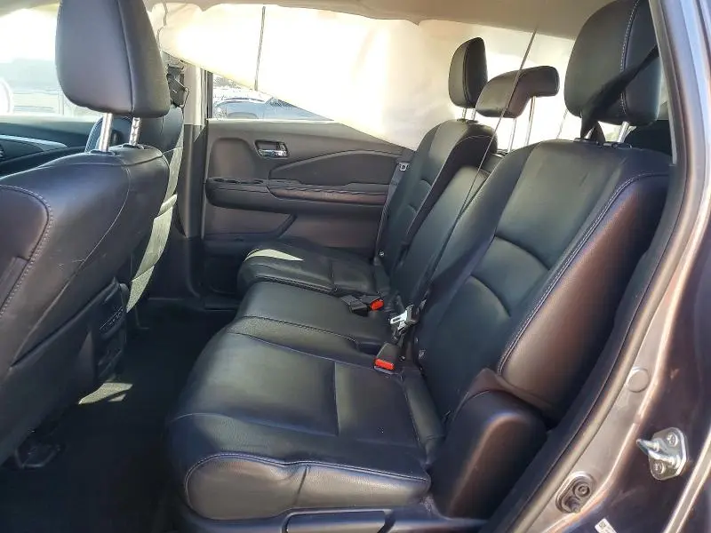 2016 HONDA PILOT EXL  