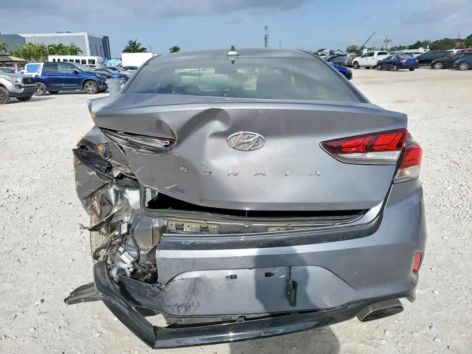 2019 HYUNDAI SONATA SE  
