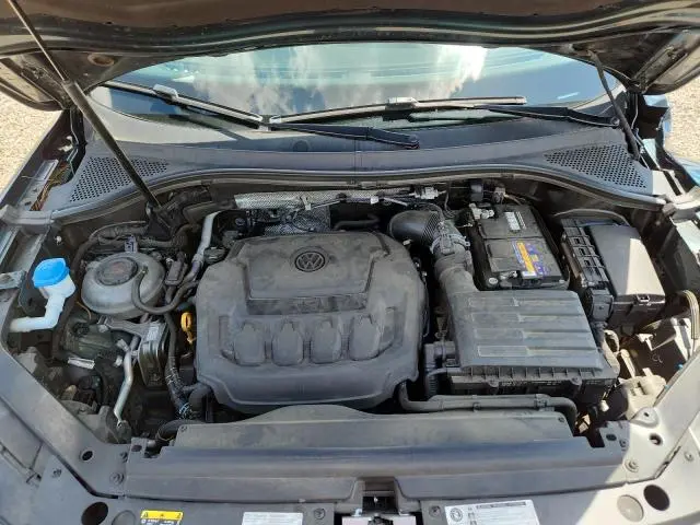 2019 VOLKSWAGEN TIGUAN SE  
