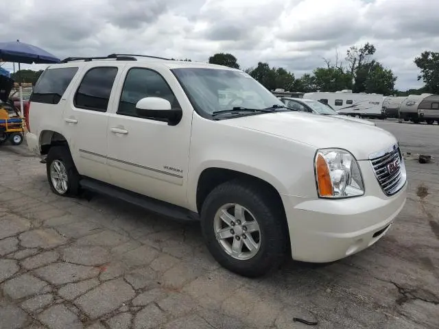 2011 GMC YUKON SLT  