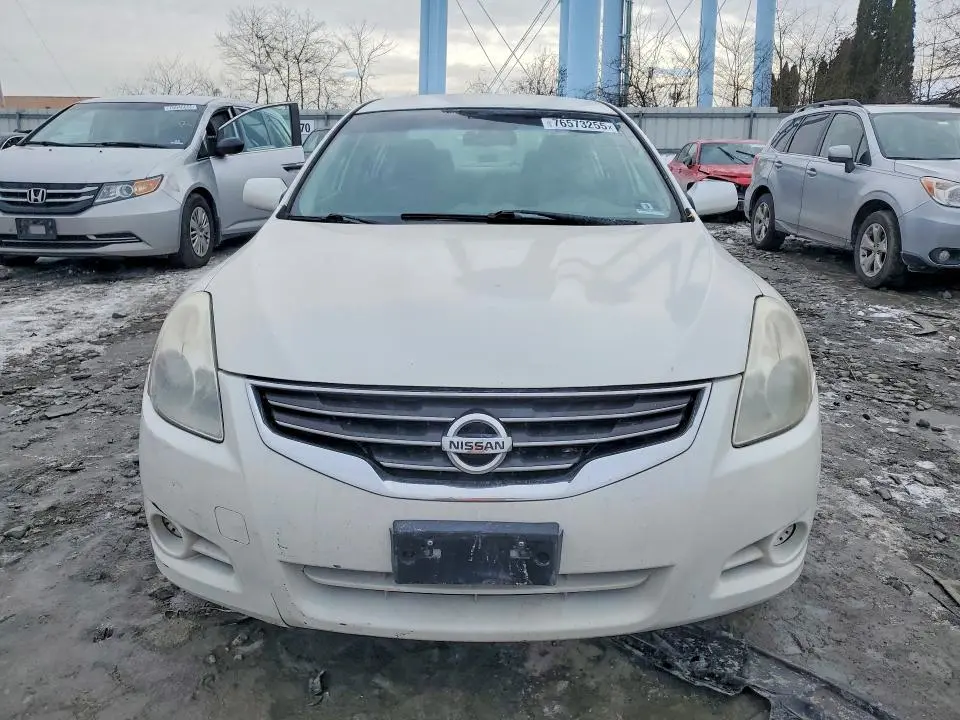 2011 NISSAN ALTIMA BASE  