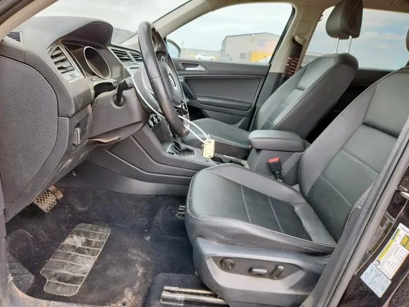 2021 VOLKSWAGEN TIGUAN SE  