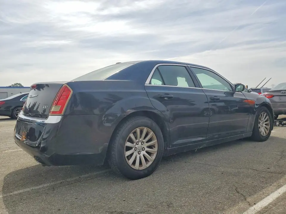 2012 CHRYSLER 300   
