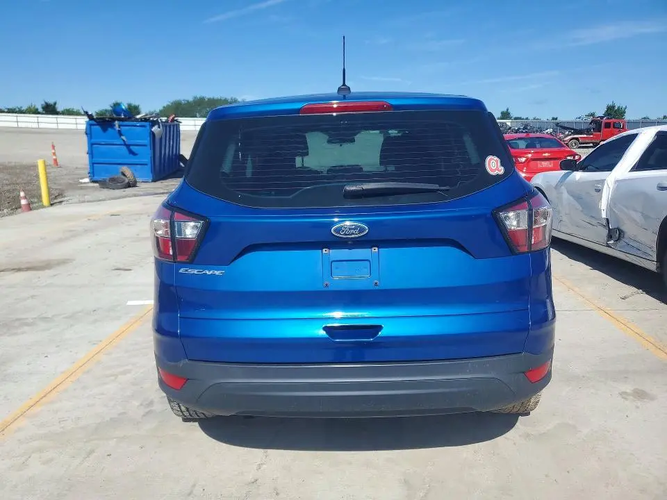 2017 FORD ESCAPE S  