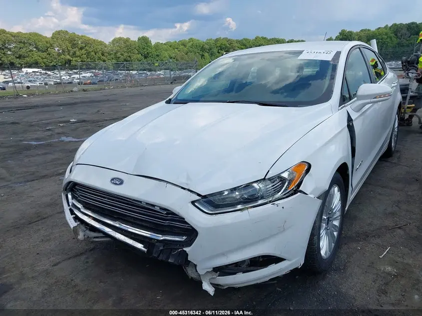 2016 FORD FUSION HYBRID SE