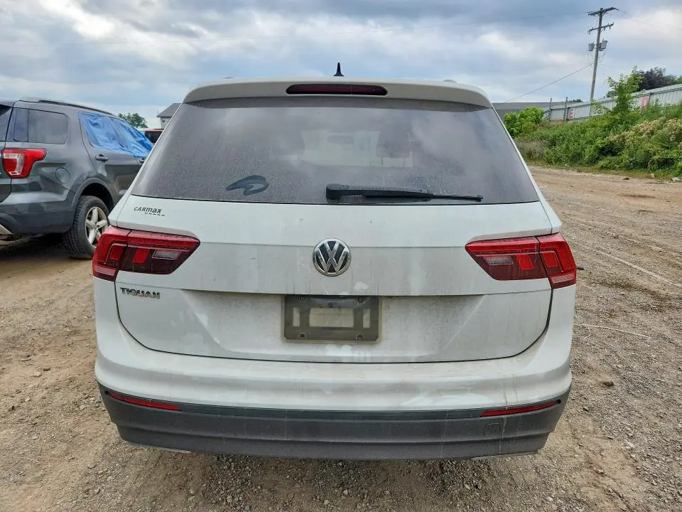 2021 VOLKSWAGEN TIGUAN S  