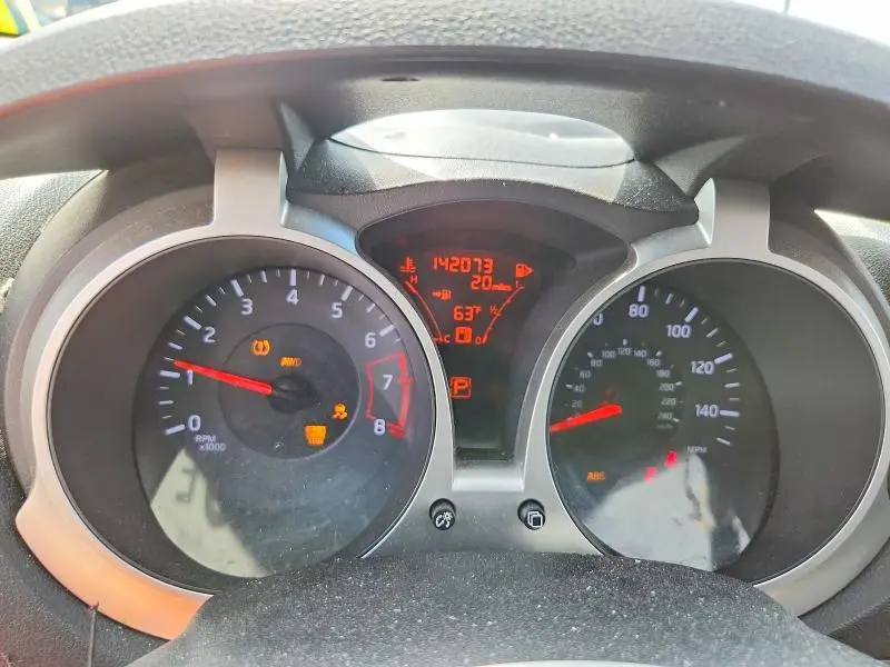 2012 NISSAN JUKE S  