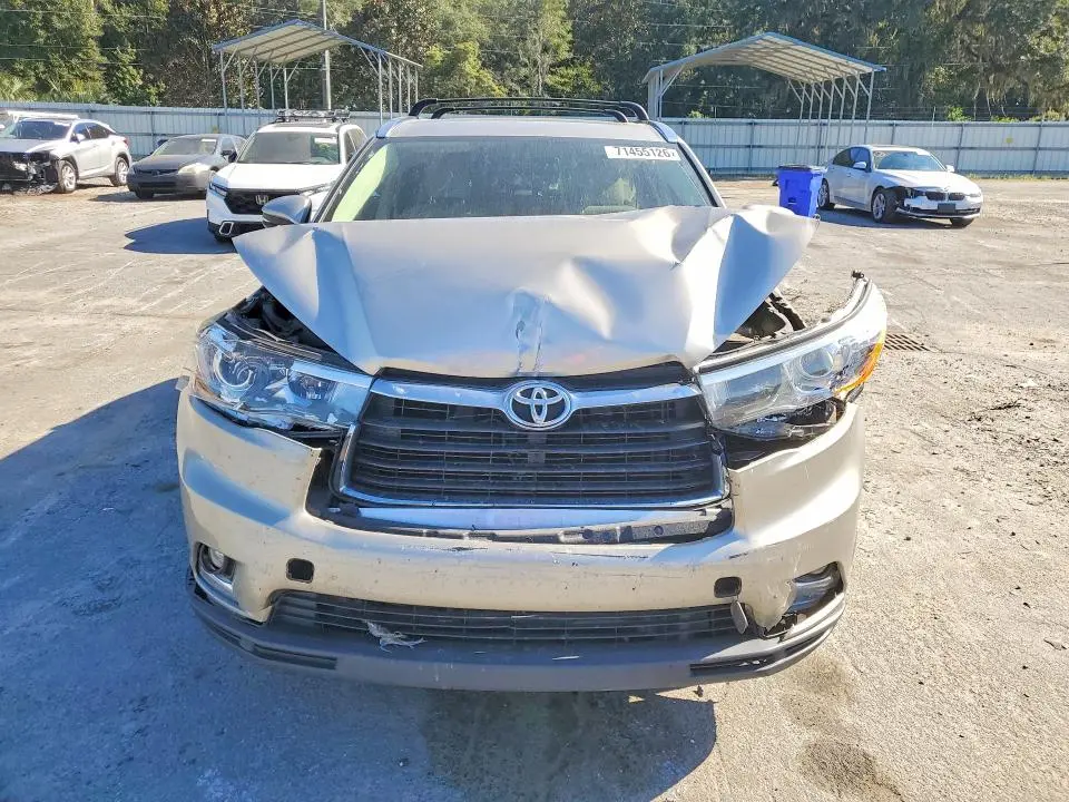 2016 TOYOTA HIGHLANDER LIMITED  