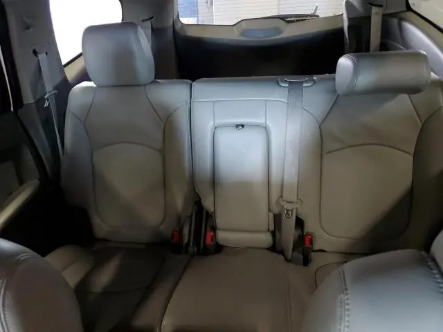 2011 CHEVROLET TRAVERSE LT  