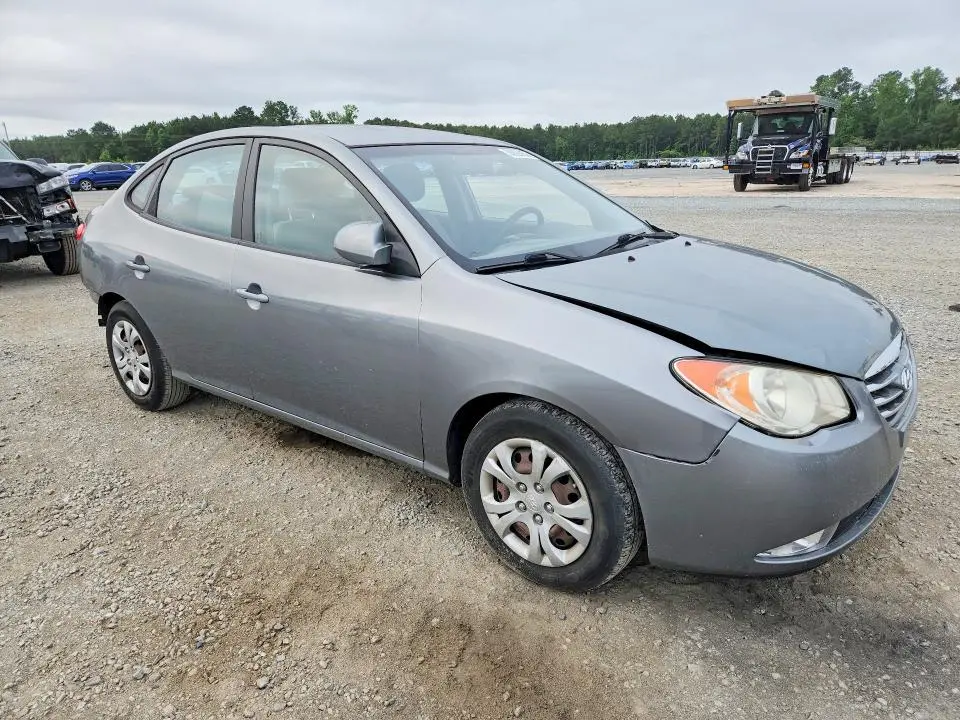 2010 HYUNDAI ELANTRA GLS  