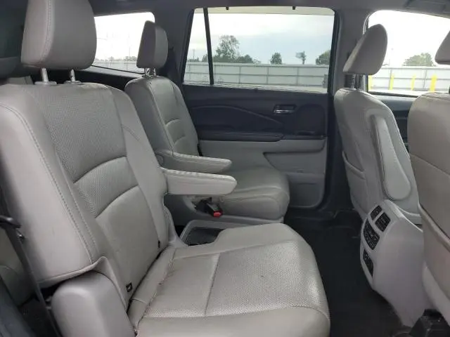 2017 HONDA PILOT ELITE  