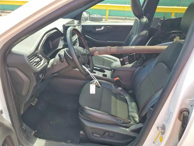 2024 FORD ESCAPE ST LINE  