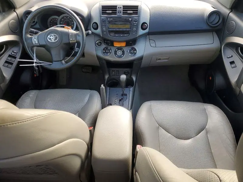 2011 TOYOTA RAV4 LIMITED  