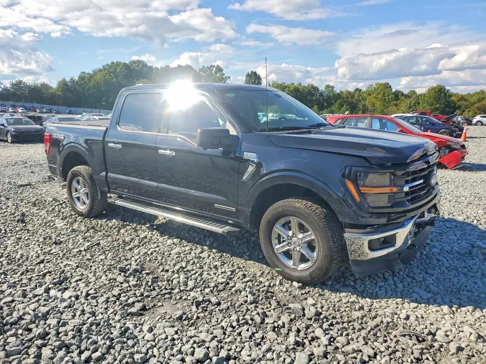 2024 FORD F150 XLT  