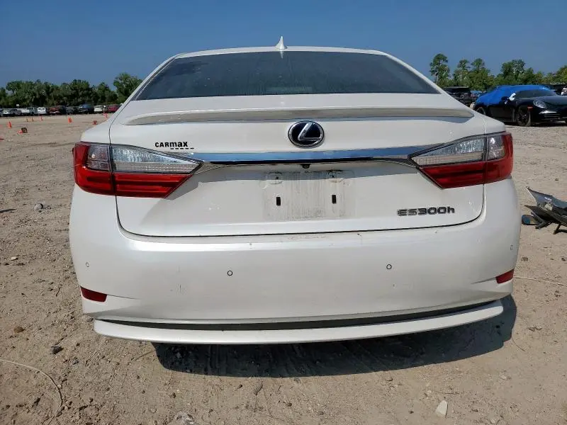 2018 LEXUS ES 300H  