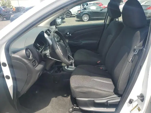 2019 NISSAN VERSA S  