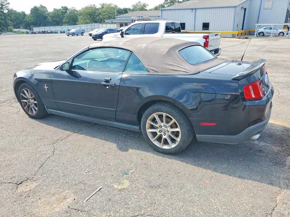 2011 FORD MUSTANG   