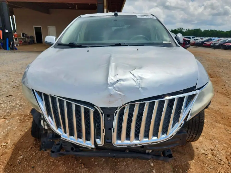 2011 LINCOLN MKX   