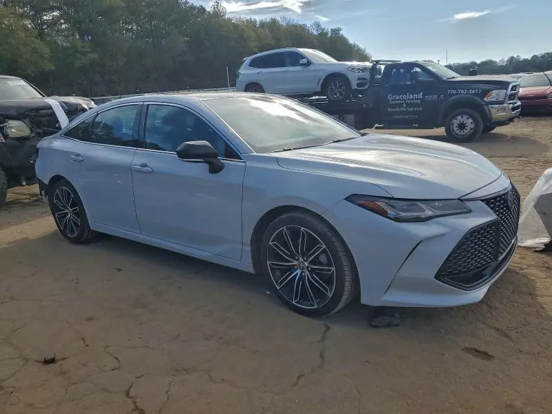 2022 TOYOTA AVALON TOURING  