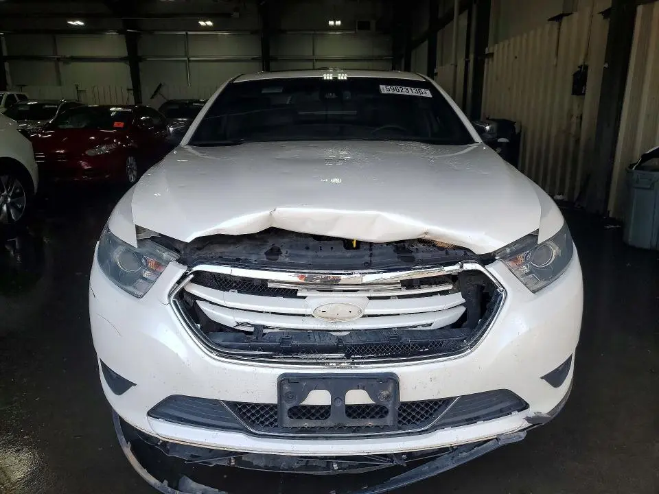 2015 FORD TAURUS LIMITED  