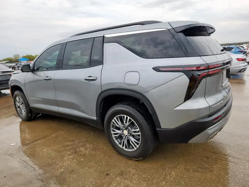 2024 CHEVROLET TRAVERSE LT  