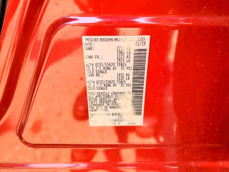 2019 NISSAN PATHFINDER S  