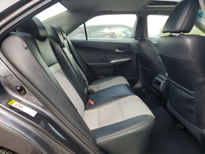 2012 TOYOTA CAMRY SE  